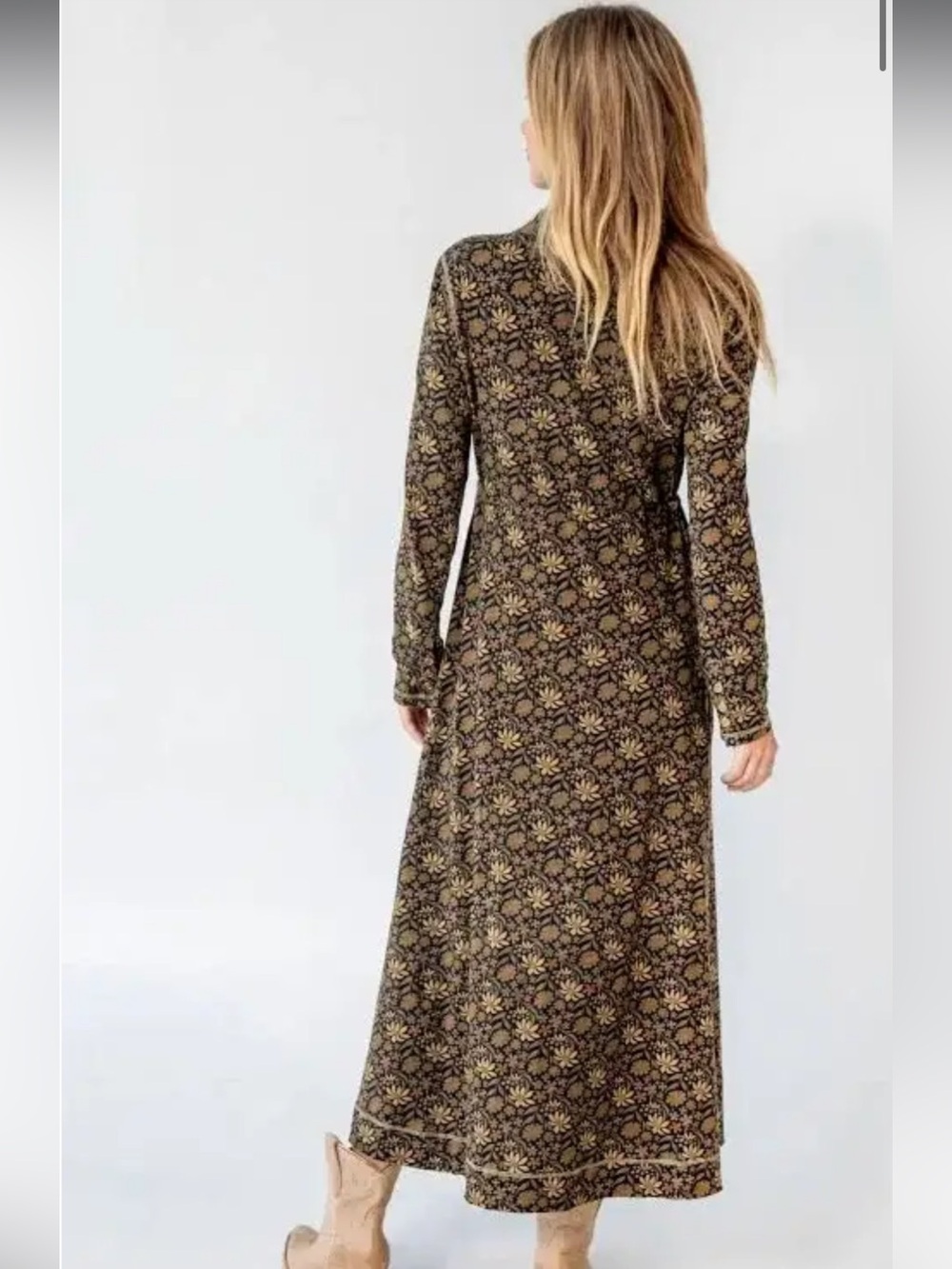 NATURAL LIFE W/Tags Christa Maxi Dress with Daisy Tan Floral Print - Picture 3 of 11